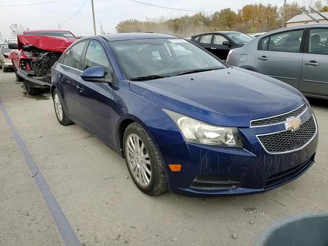 2012 Chevrolet Cruze - Image 13