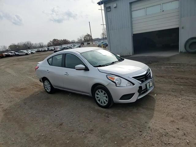 2019 Nissan Versa S VIN: 3N1CN7AP7KL853040 Lot: 77700224