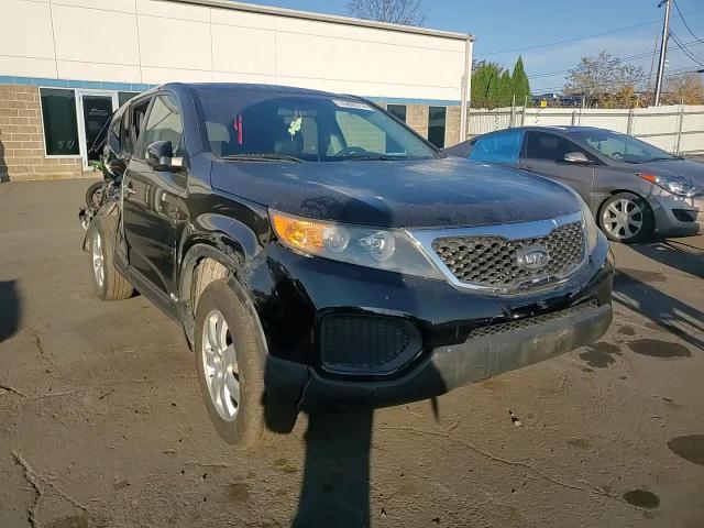 2011 Kia Sorento Base VIN: 5XYKTCA12BG047245 Lot: 76000714