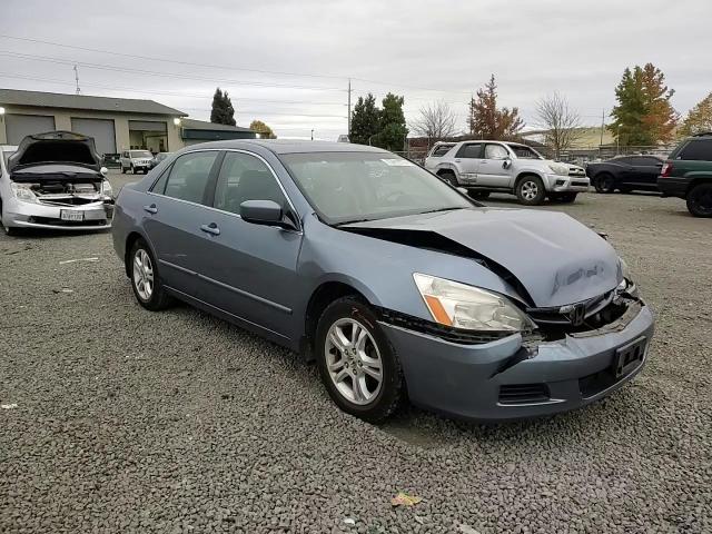 2007 Honda Accord - Image 10
