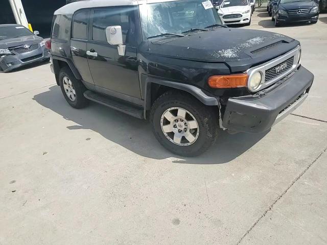 2007 Toyota Fj Cruiser VIN: JTEZU11F270001404 Lot: 74469934