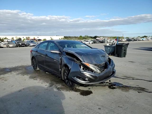 2012 Hyundai Sonata Se VIN: 5NPEC4AB8CH379129 Lot: 76757544