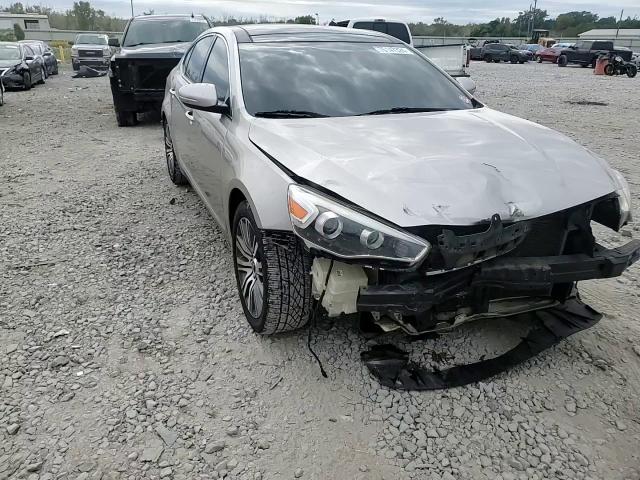2015 Kia Cadenza - Image 10
