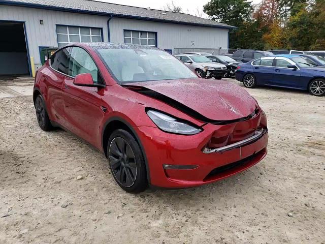 2024 Tesla Model Y VIN: 7SAYGAEE2RF121249 Lot: 73937944