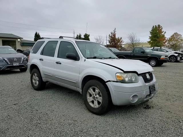 2007 Ford Escape Xlt VIN: 1FMYU93127KC05619 Lot: 76197244