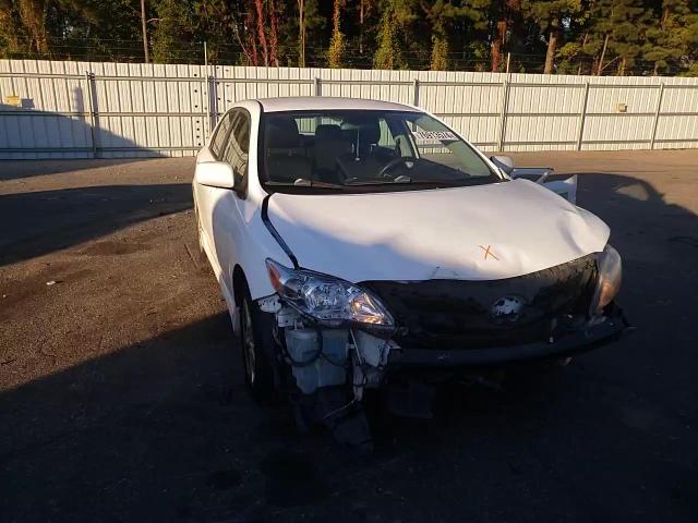 2011 Toyota Corolla Base VIN: 2T1BU4EE7BC738590 Lot: 76913574