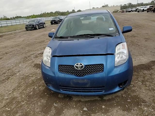 2008 Toyota Yaris VIN: JTDJT923985184313 Lot: 77415904