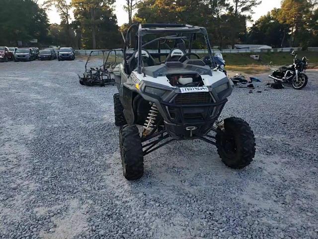 2019 Polaris Rzr Xp 1000 Ride Command VIN: 3NSVDK994KF789957 Lot: 76974234