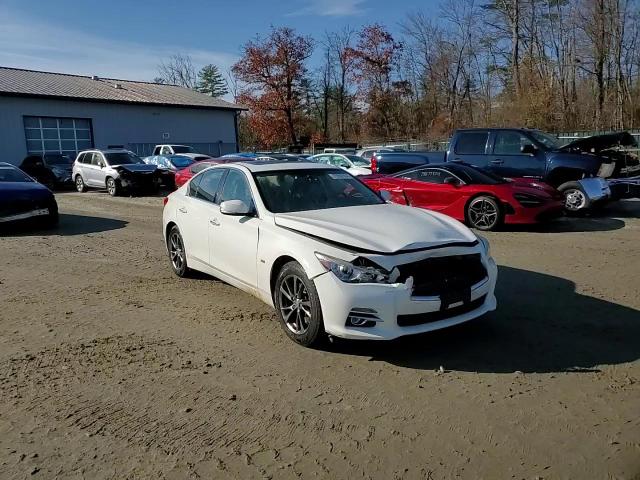 2017 Infiniti Q50 Premium VIN: JN1EV7AR5HM838383 Lot: 78582694