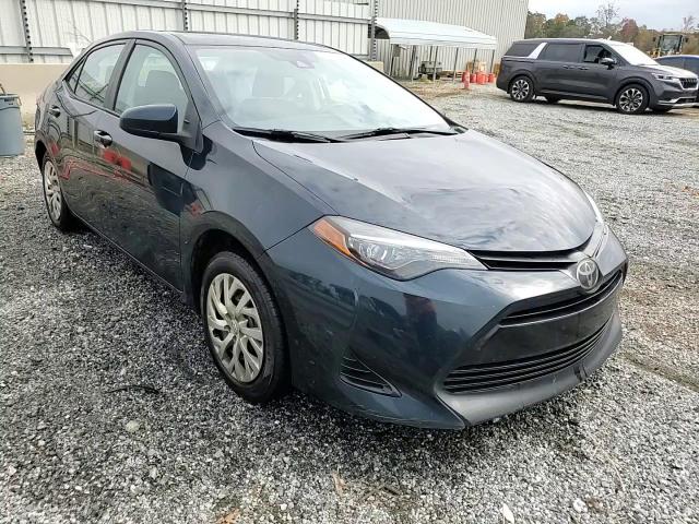 2019 Toyota Corolla - Image 13