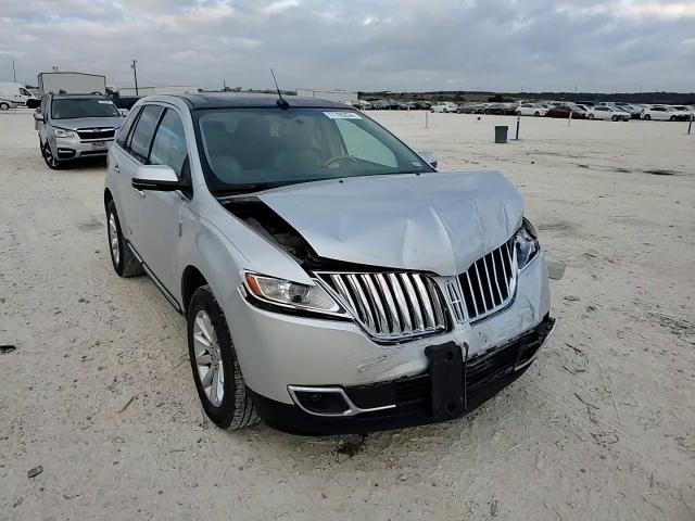 2013 Lincoln Mkx VIN: 2LMDJ6JK8DBL11827 Lot: 77705224