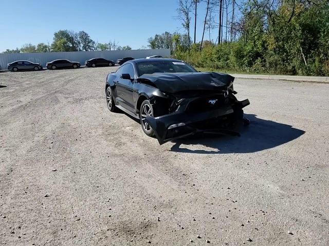 1FA6P8TH1H5271174 2017 Ford Mustang