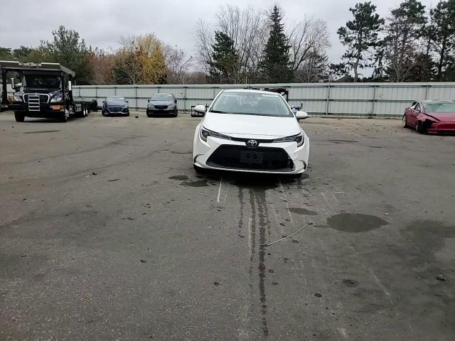 2021 Toyota Corolla - Image 11