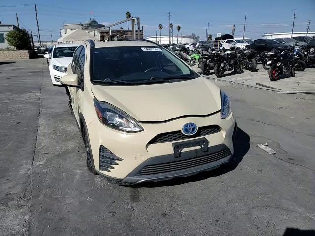 2018 Toyota Prius C VIN: JTDKDTB3XJ1599474 Lot: 73589504