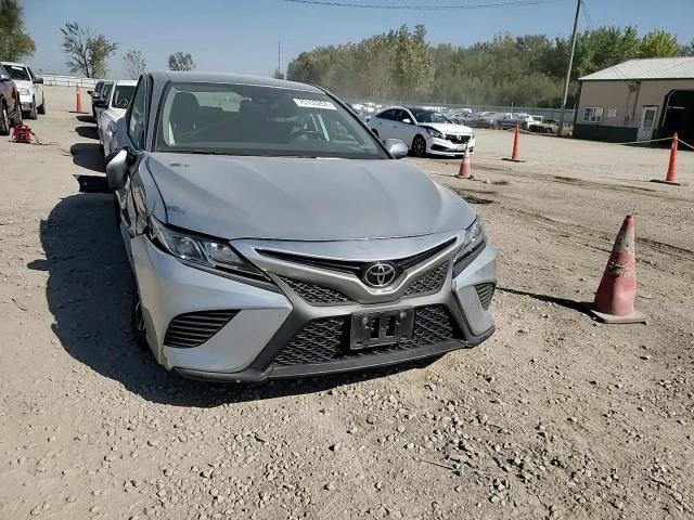 2019 Toyota Camry - Image 10