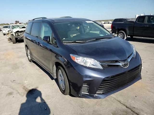 2018 Toyota Sienna Le VIN: 5TDKZ3DC3JS961968 Lot: 76955644