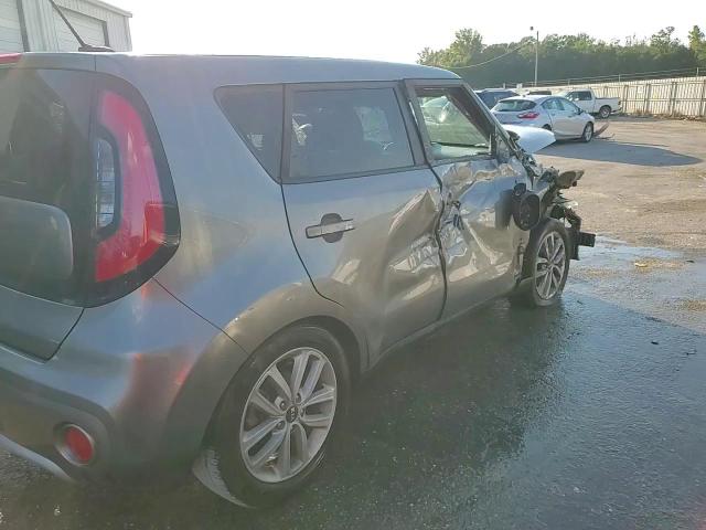 2017 Kia Soul + VIN: KNDJP3A52H7499835 Lot: 75066954