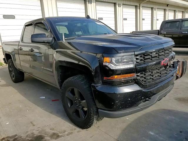 2016 Chevrolet Silverado K1500 Custom VIN: 1GCVKPEC0GZ285655 Lot: 78194254