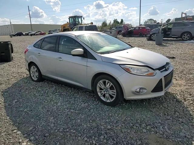 1FAHP3F28CL357055 2012 Ford Focus Se