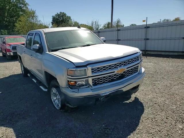 2015 Chevrolet Silverado - Image 11