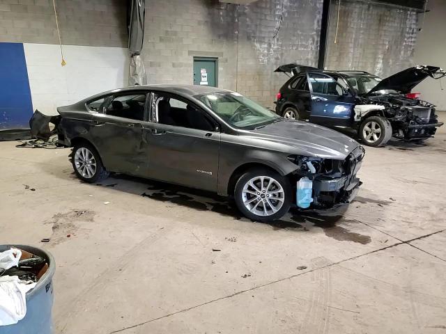 2019 Ford Fusion Se VIN: 3FA6P0LU3KR102695 Lot: 77428754