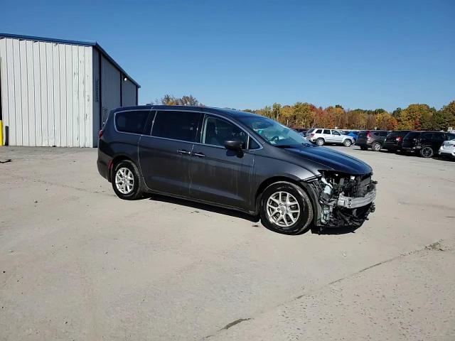 2017 Chrysler Pacifica Touring L VIN: 2C4RC1BG5HR770808 Lot: 76762204