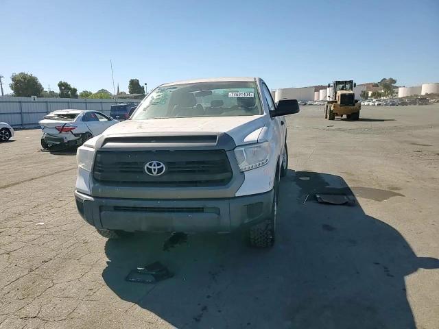 2016 Toyota Tundra Sr VIN: 5TFNY5F16GX211734 Lot: 74691404