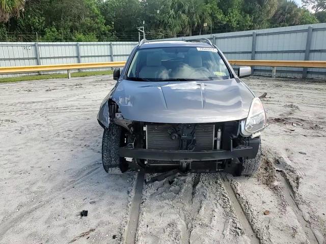 2013 Nissan Rogue - Image 11