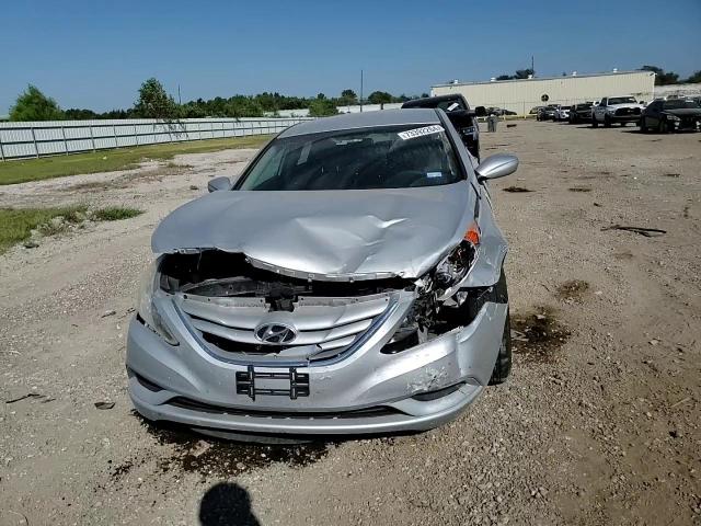 5NPEB4AC4BH092378 2011 Hyundai Sonata Gls