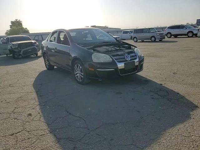 2006 Volkswagen Jetta 2.5 Option Package 1 VIN: 3VWSG71K56M771215 Lot: 75503144