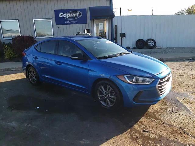 2018 Hyundai Elantra - Image 13