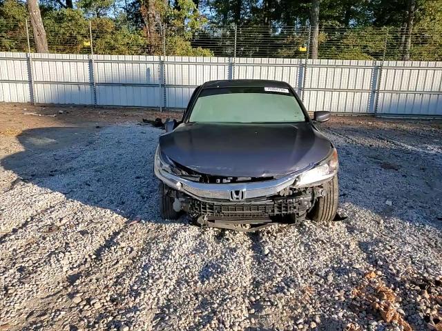 2017 Honda Accord - Image 13