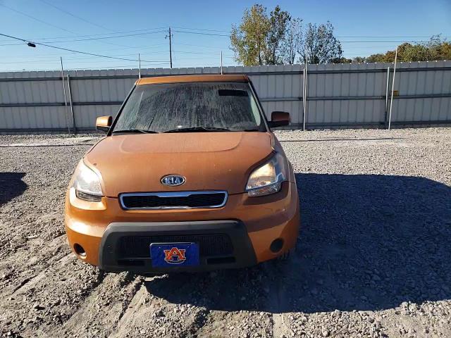 2011 Kia Soul + VIN: KNDJT2A26B7198438 Lot: 76605994