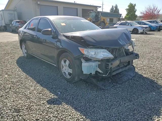 2014 Toyota Camry - Image 10