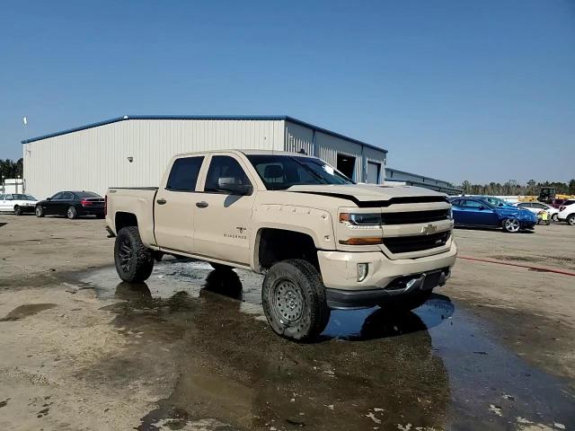 2018 Chevrolet Silverado - Image 13