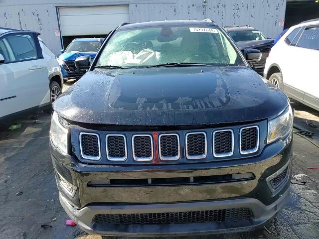 2018 Jeep Compass Sport VIN: 3C4NJCABXJT251018 Lot: 76297644