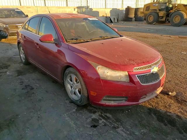 2012 Chevrolet Cruze - Image 13