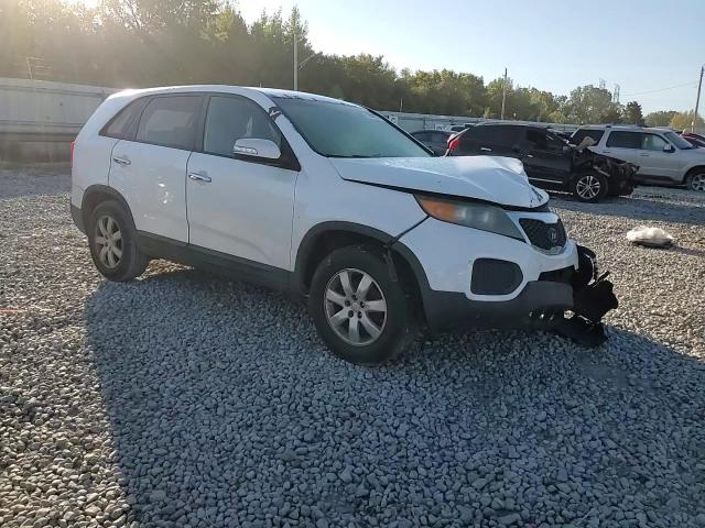 2011 Kia Sorento Base VIN: 5XYKT3A14BG013369 Lot: 75204774