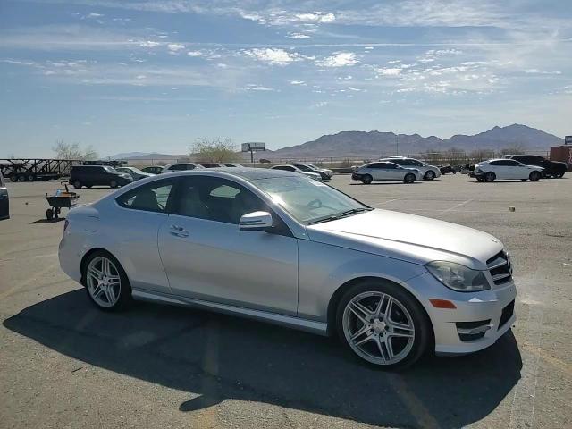 2015 Mercedes-Benz C 250 VIN: WDDGJ4HB1FG403063 Lot: 73248644