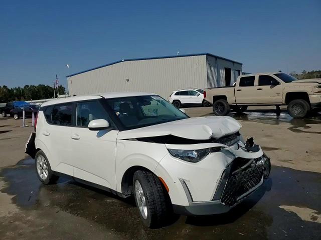 2023 Kia Soul Lx VIN: KNDJ23AU1P7863893 Lot: 76818584