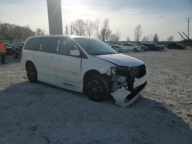 2017 Dodge Grand Caravan Sxt VIN: 2C4RDGCG1HR646114 Lot: 77673204