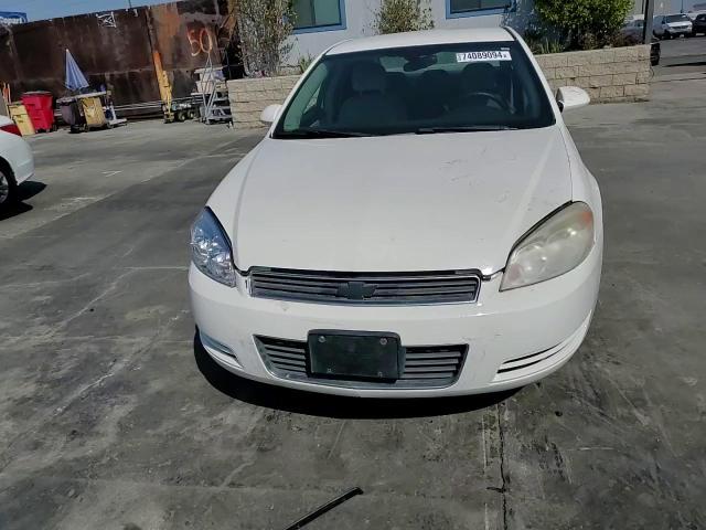 2008 Chevrolet Impala - Image 10