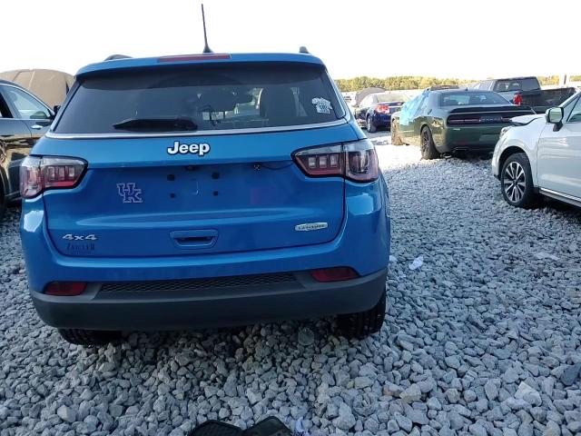 2018 Jeep Compass Latitude VIN: 3C4NJDBB5JT176362 Lot: 75486254