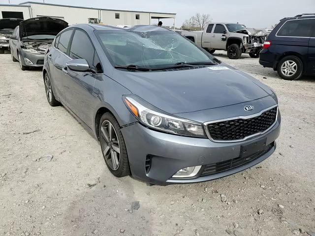 2018 Kia Forte Ex VIN: 3KPFL4A88JE199322 Lot: 78144064