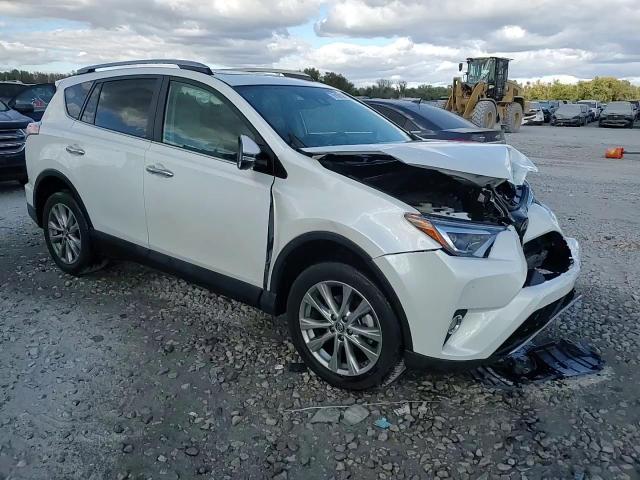 2017 Toyota RAV 4 - Image 13