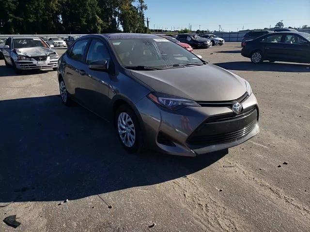 2T1BURHE6JC098623 2018 Toyota Corolla L