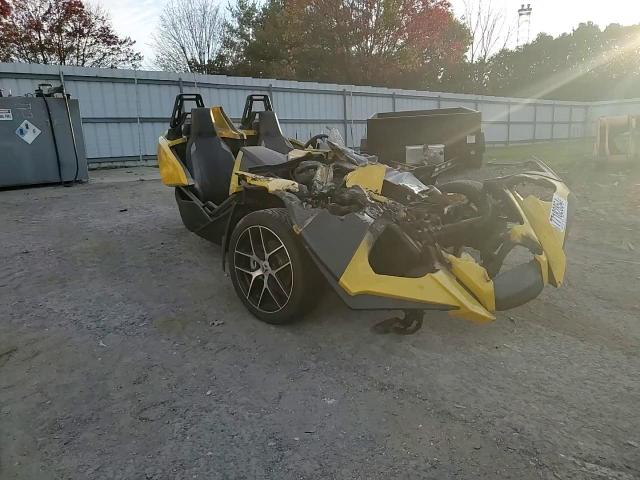 2018 Polaris Slingshot Sl VIN: 57XAAPFA4J8126088 Lot: 77182854