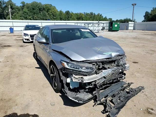 1HGCV2E38JA036934 2018 Honda Accord Sport