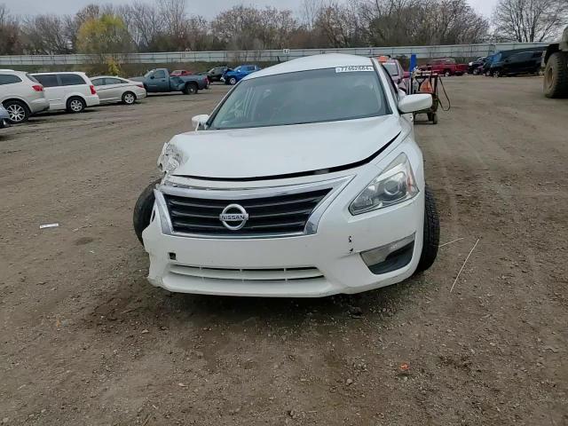 2014 Nissan Altima - Image 11