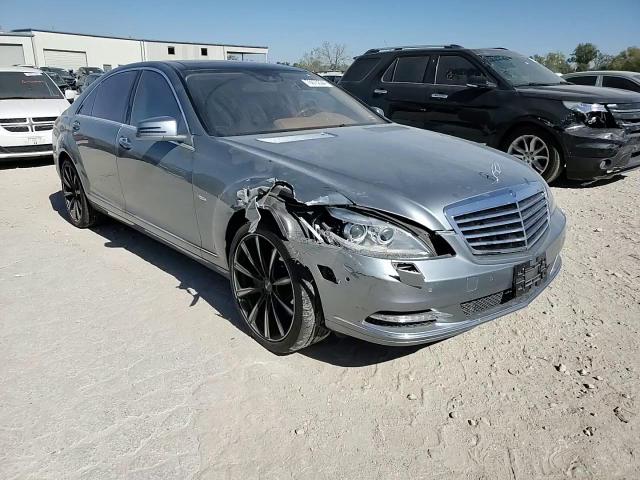 2012 Mercedes-Benz S 550 4Matic VIN: WDDNG9EB9CA447074 Lot: 76075534